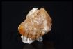 Scheelite, albite